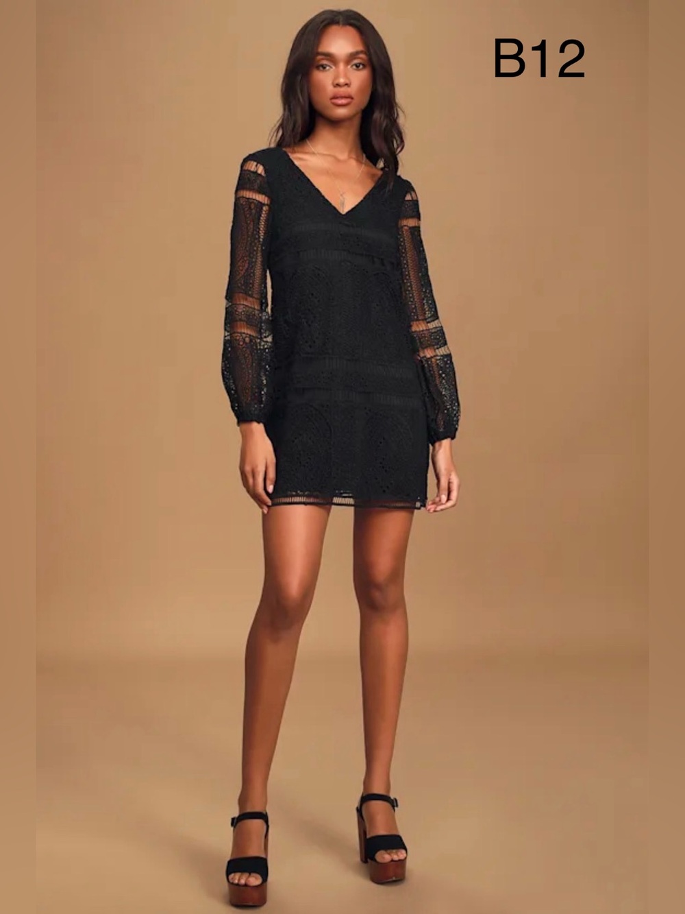 Lulu's Black Lace V-Neck Long Sleeve Mini Dress, Size Small